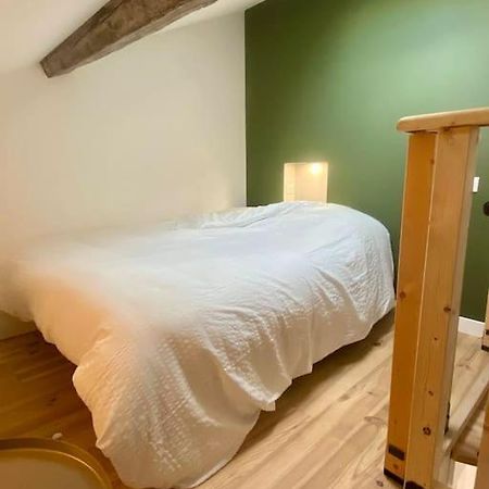 Le 23, Cocon Dans Le Centre Historique Apartment มงโตบ็อง ภายนอก รูปภาพ